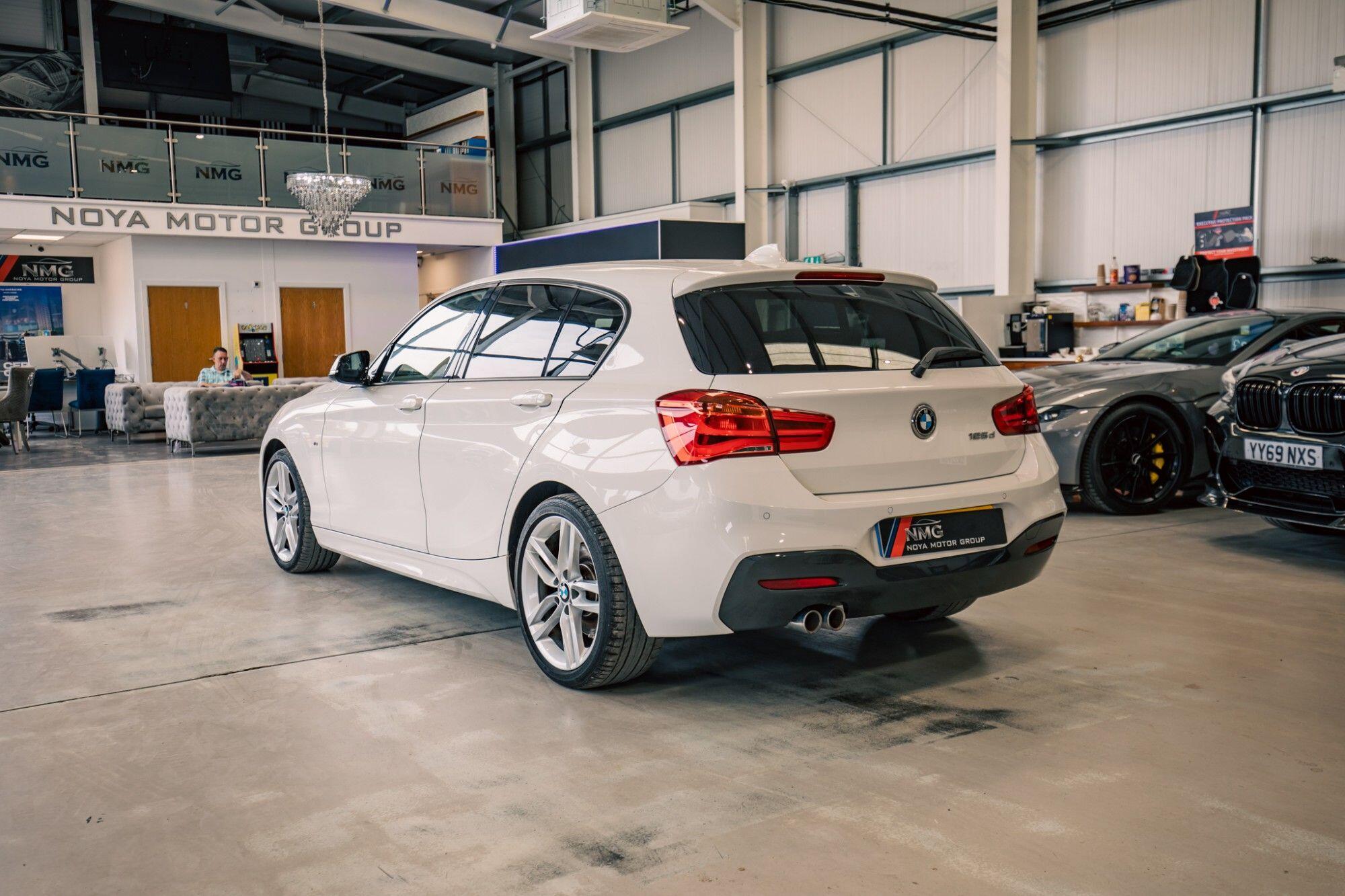 BMW 1 Series view 30