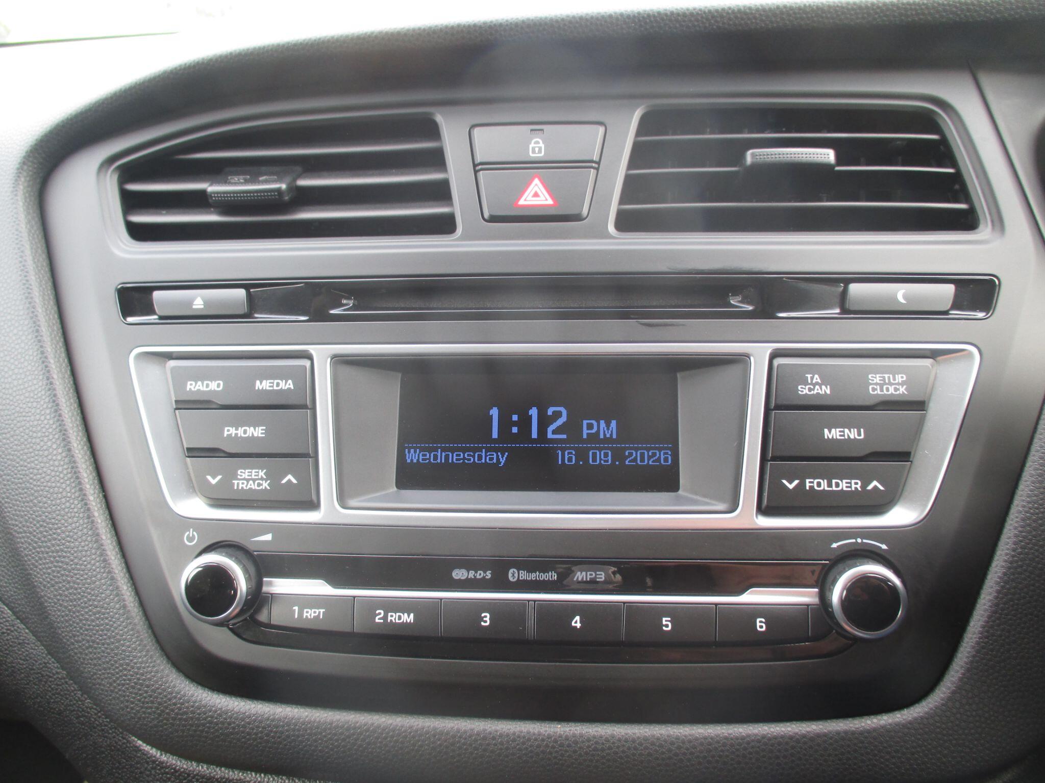 Hyundai I20 view 39