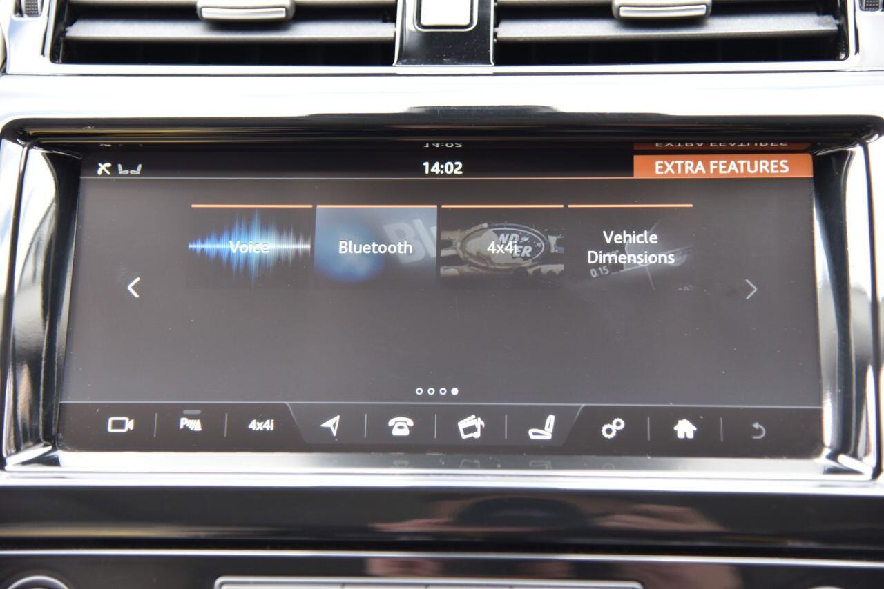 Land Rover Discovery view 42