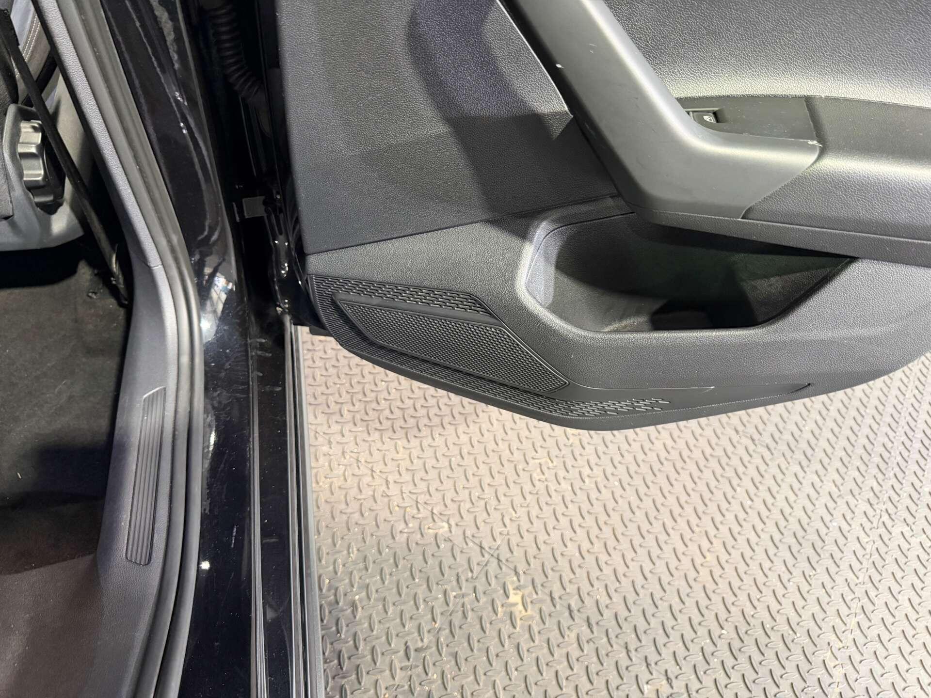 Volkswagen Polo view 43