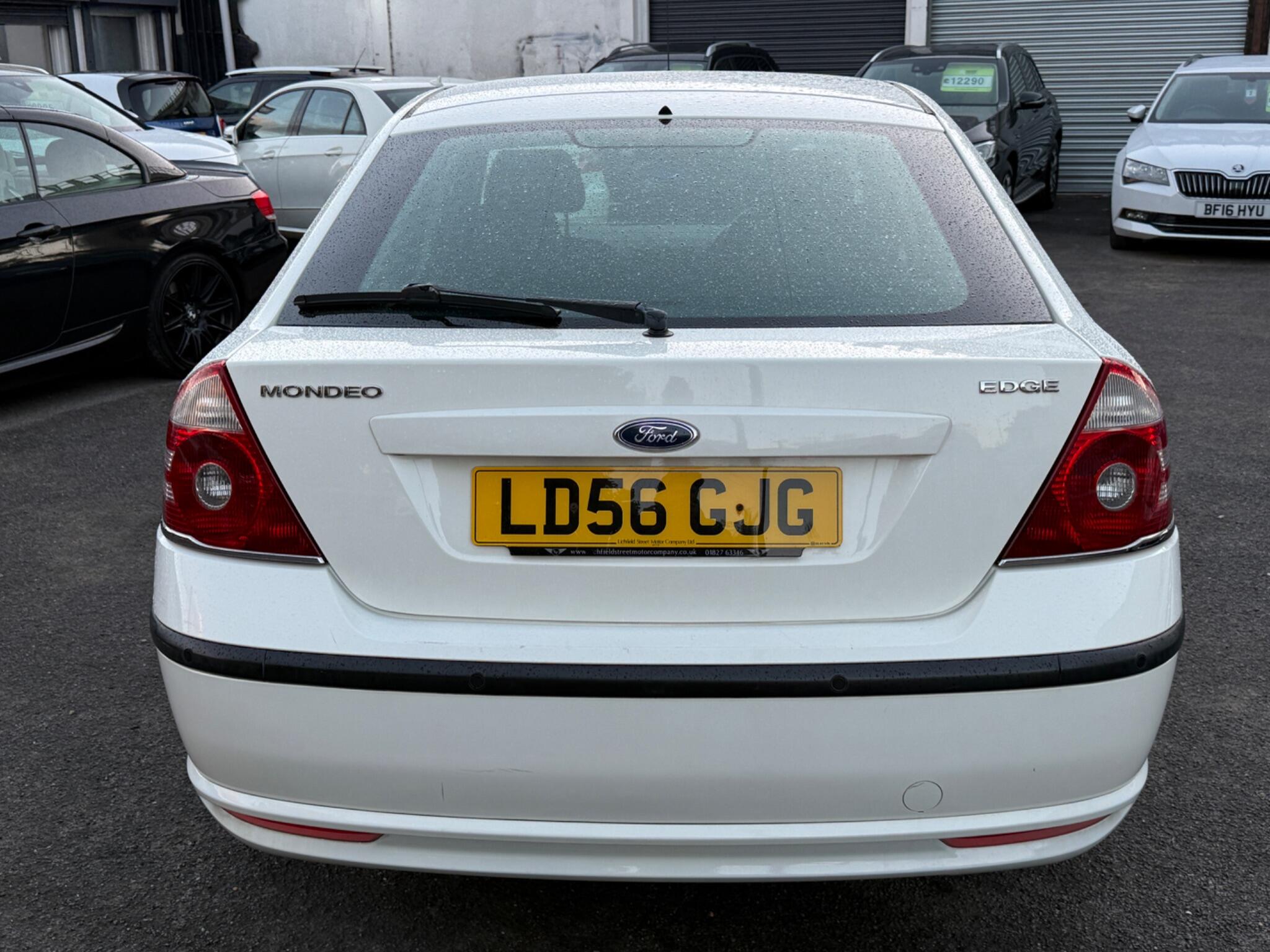 Ford Mondeo - Image 8