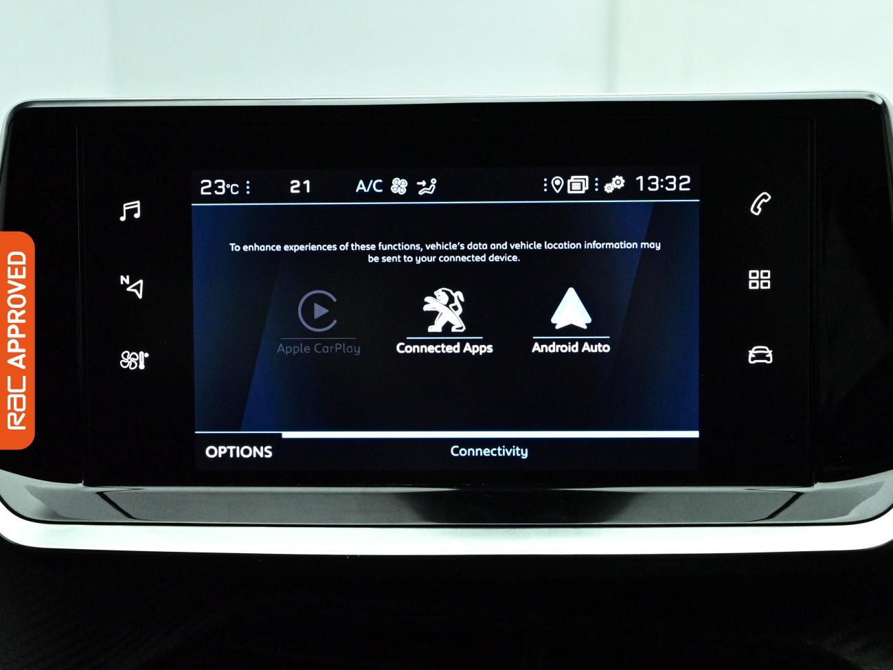 Peugeot 208 view 18