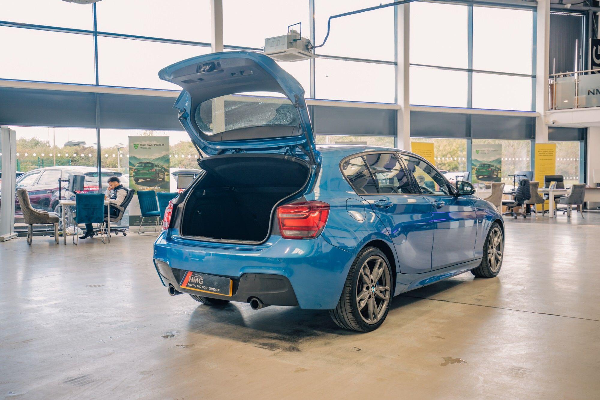BMW 1 Series view 29