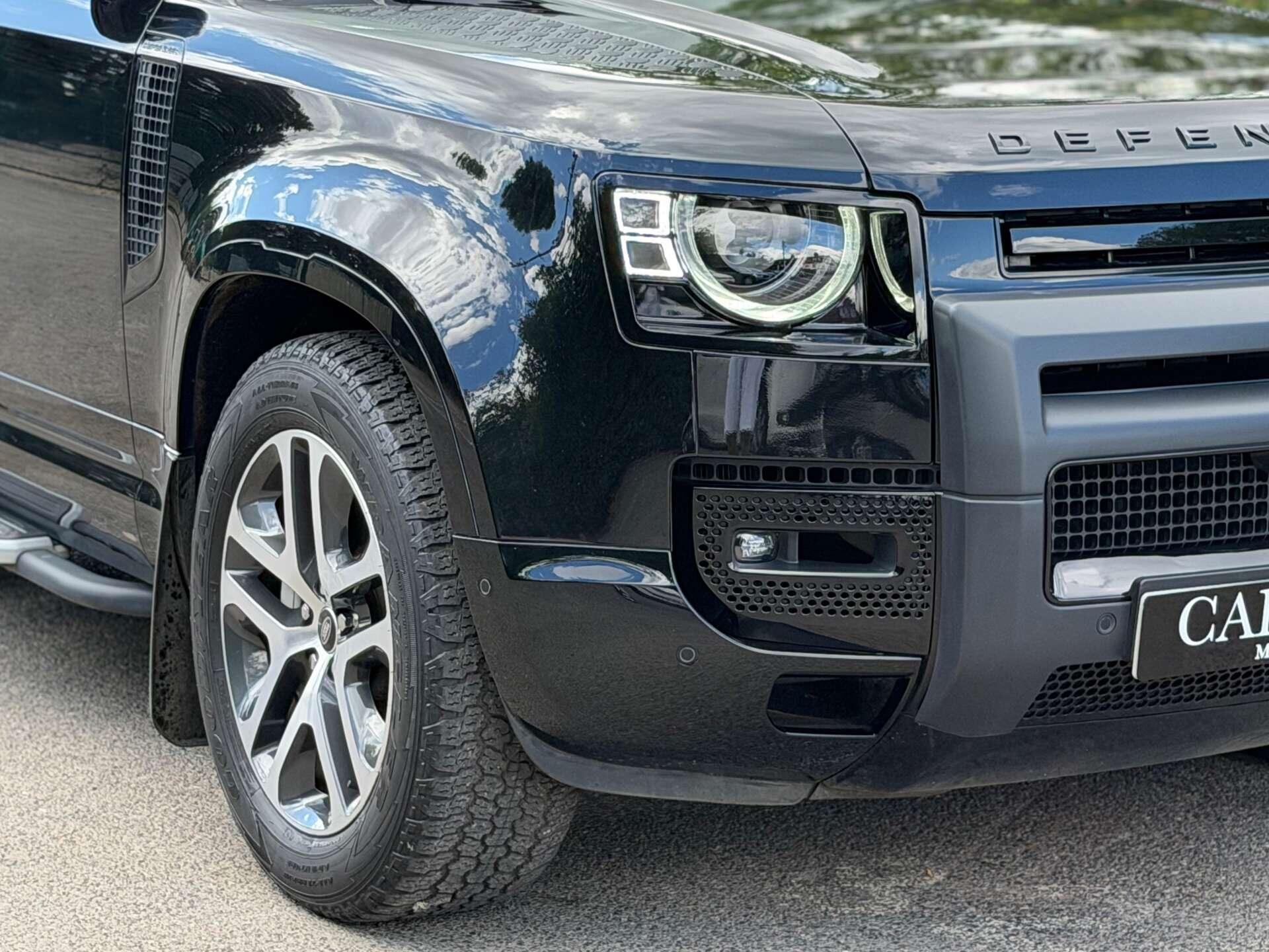 Land Rover Defender view 8