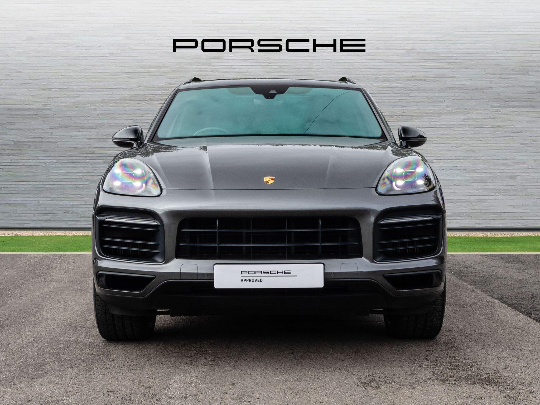 Porsche Cayenne view 2