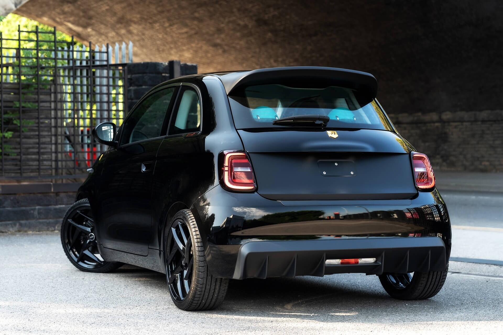 Fiat 500e view 11