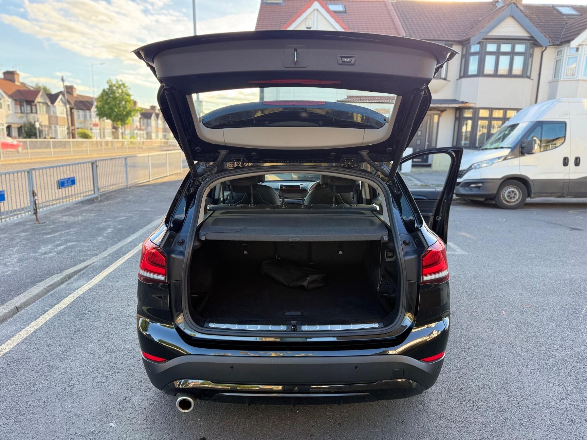 BMW X1 view 13