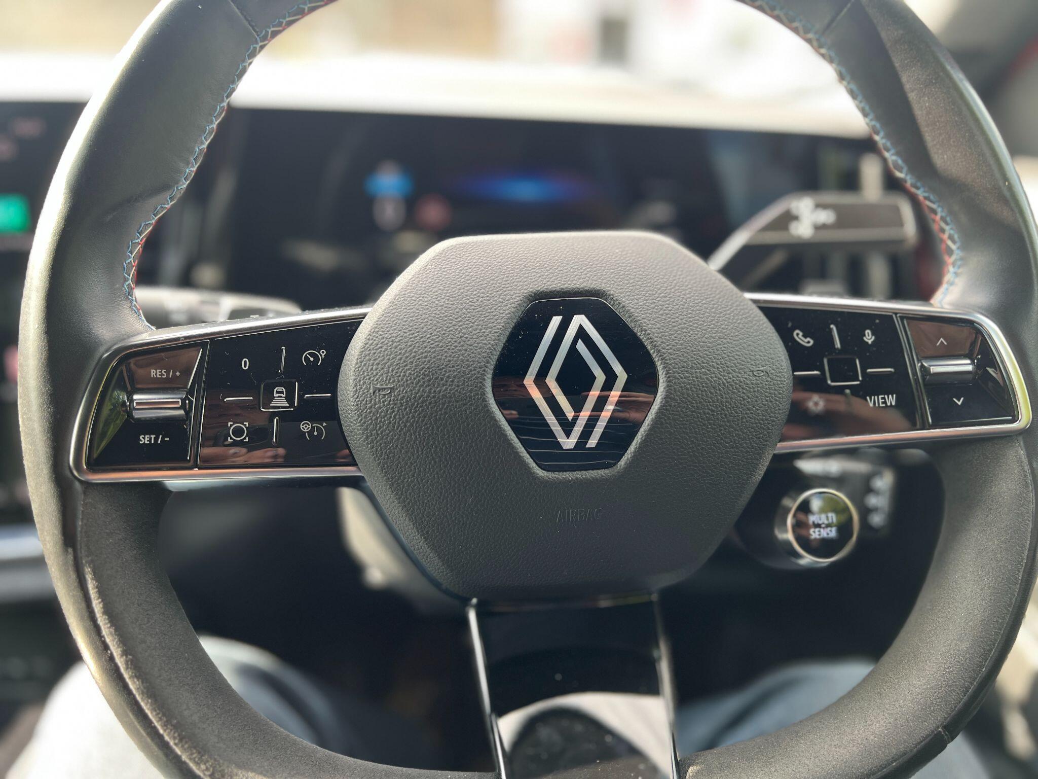 Renault Austral view 30