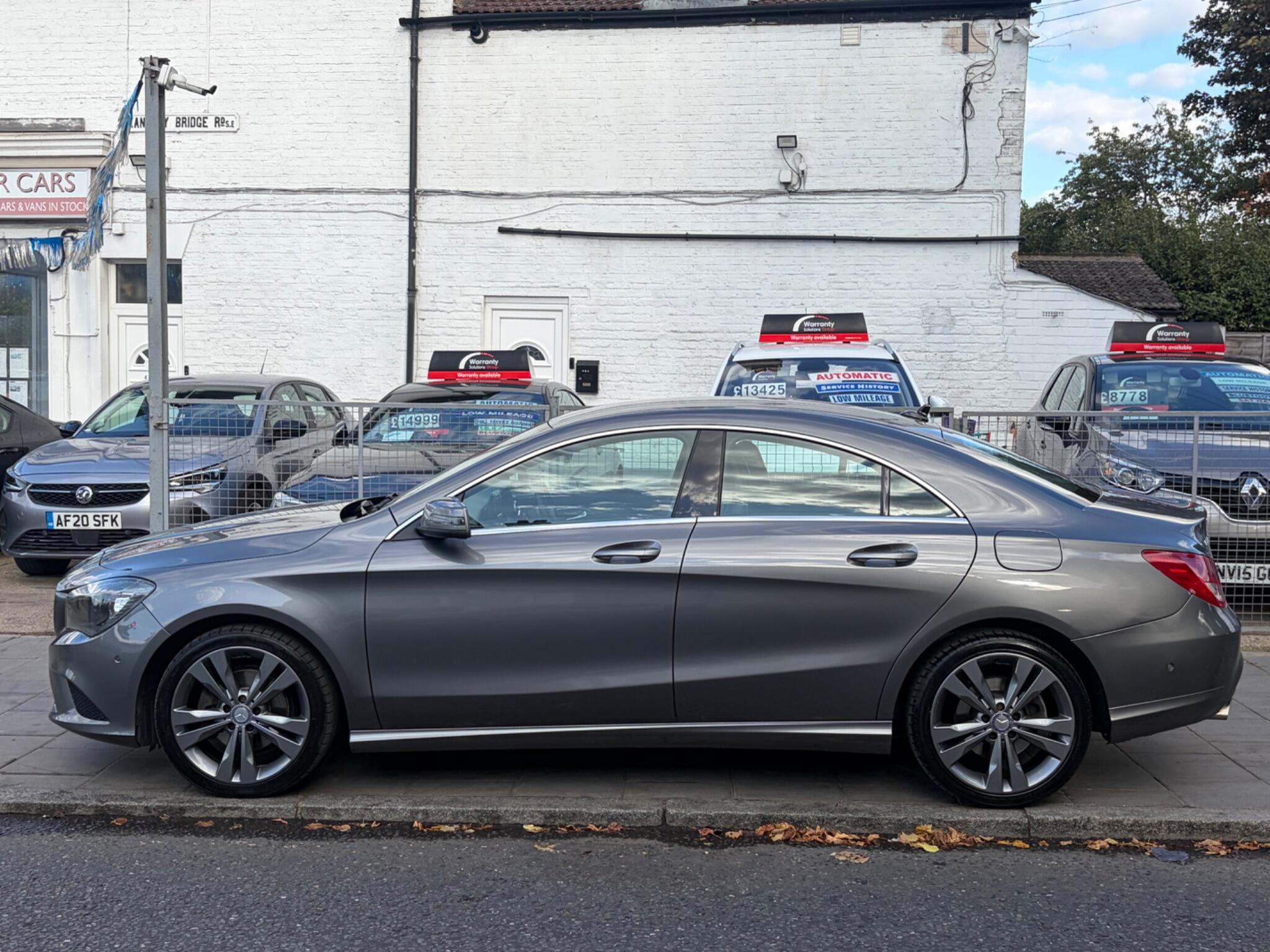 Mercedes-Benz Cla view 5