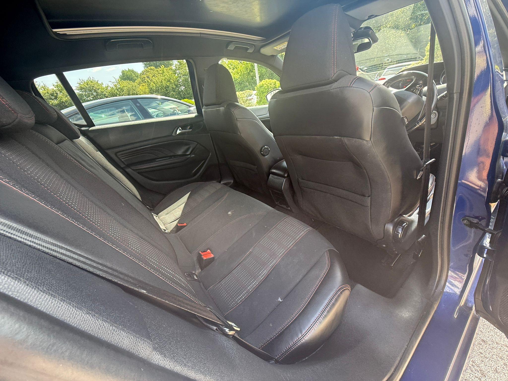 2018 Peugeot 308 1.6 BlueHDi GT Line Euro 6 (s/s) 5dr • 76,000 miles image 41