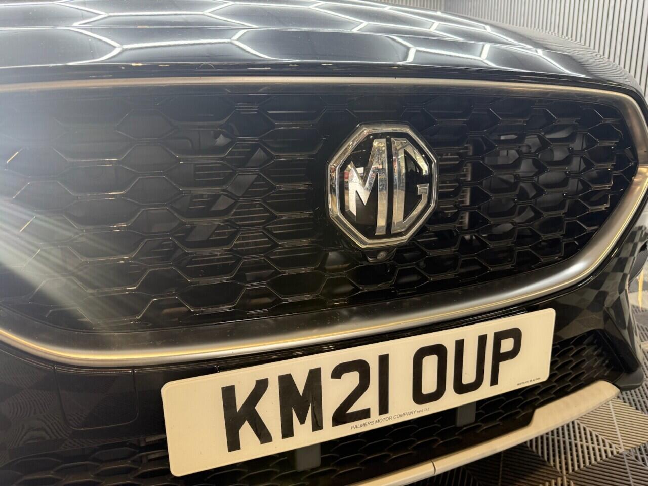 MG ZS view 26