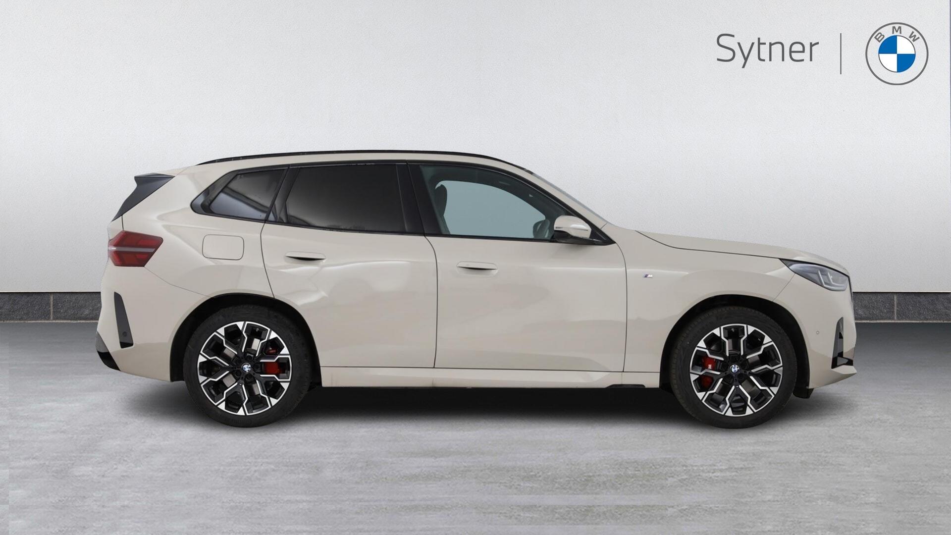 BMW X3 view 3