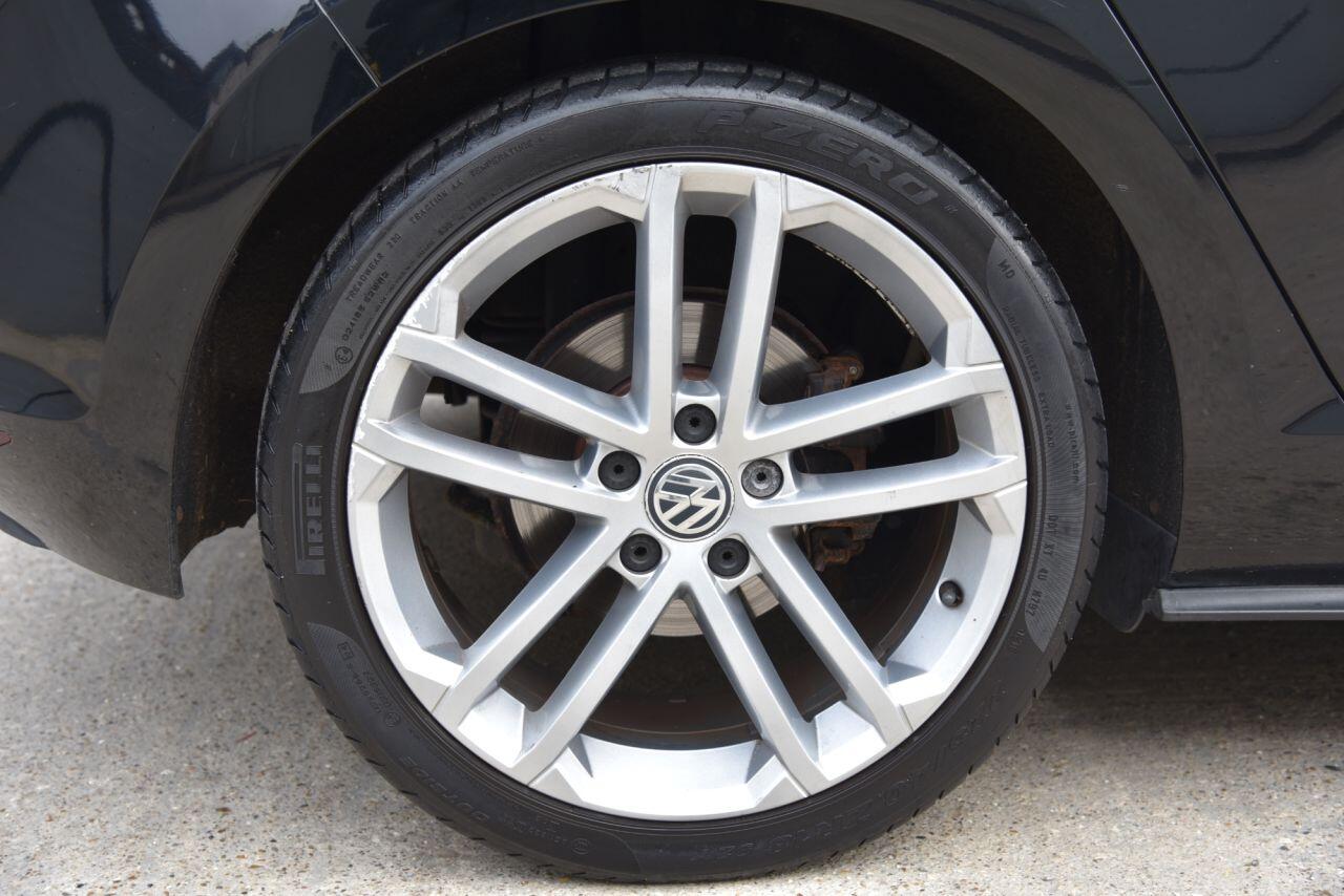 Volkswagen Golf view 49