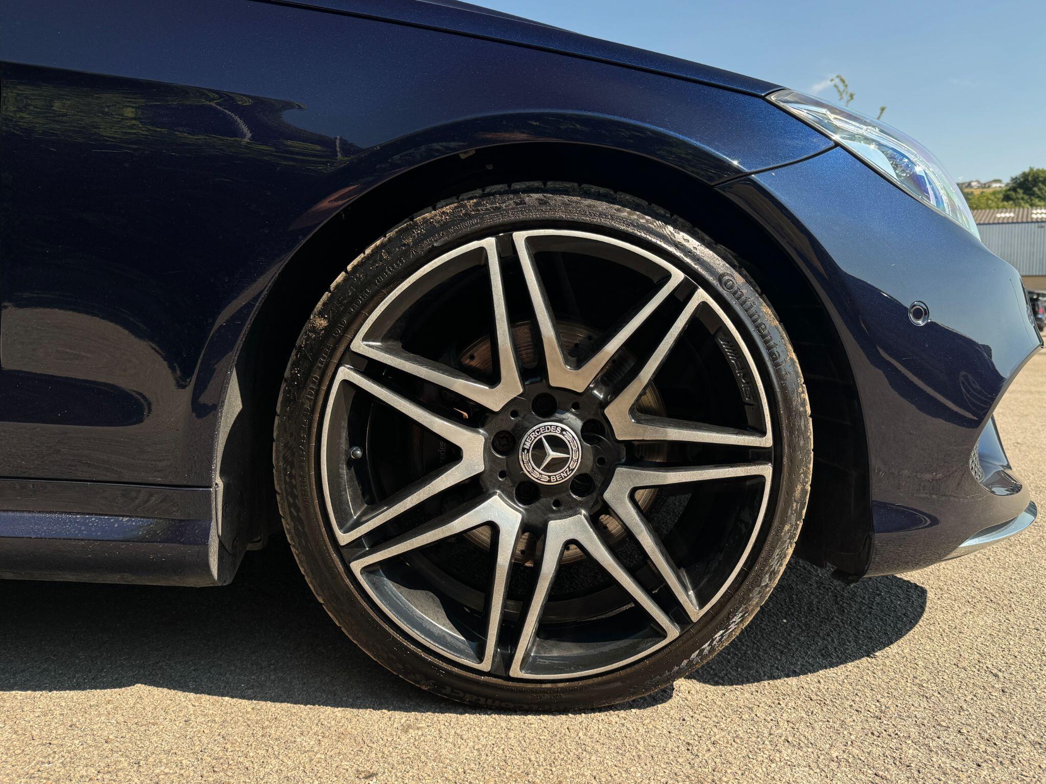 Mercedes-Benz E Class view 6