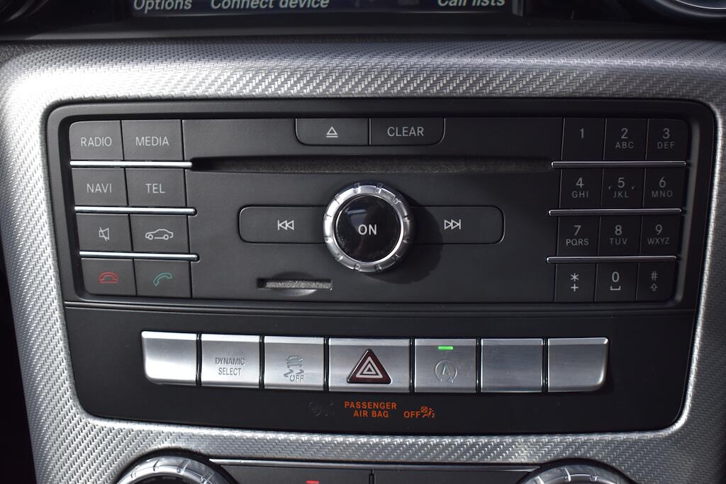 Mercedes-Benz SLC view 55