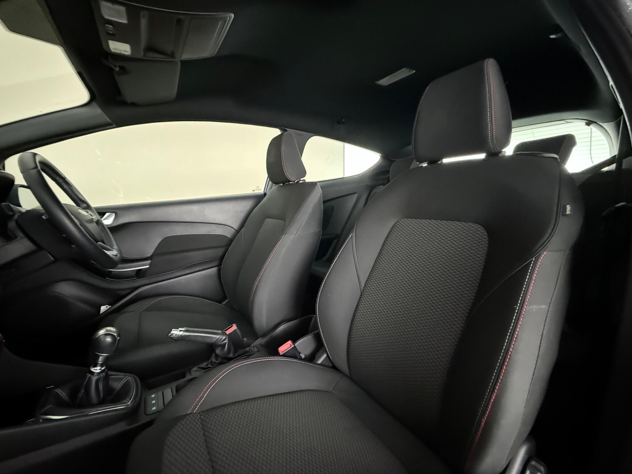 Ford Fiesta view 31