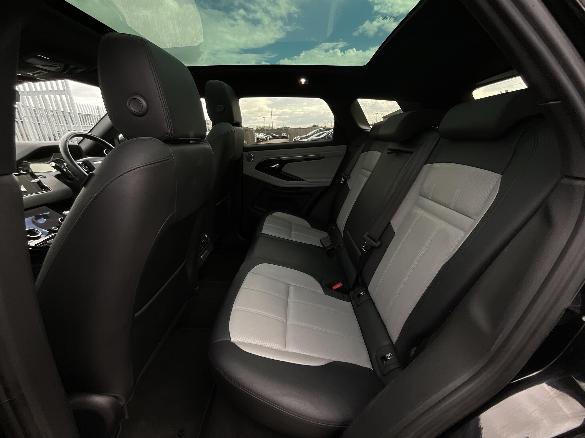 Land Rover Range Rover Evoque view 15