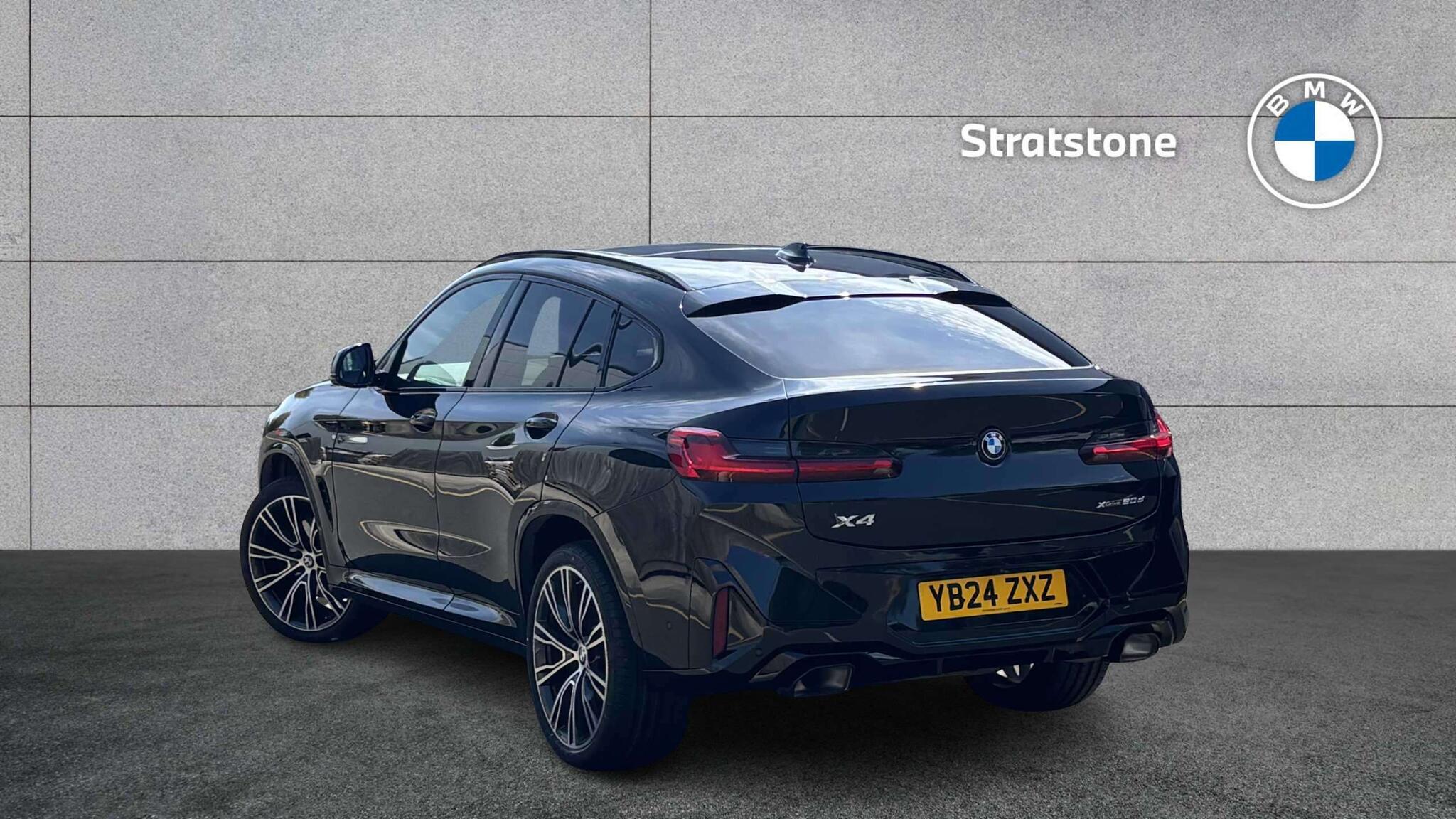 BMW X4 view 2