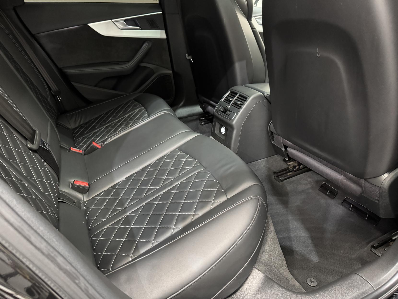 Audi S4 Avant view 55