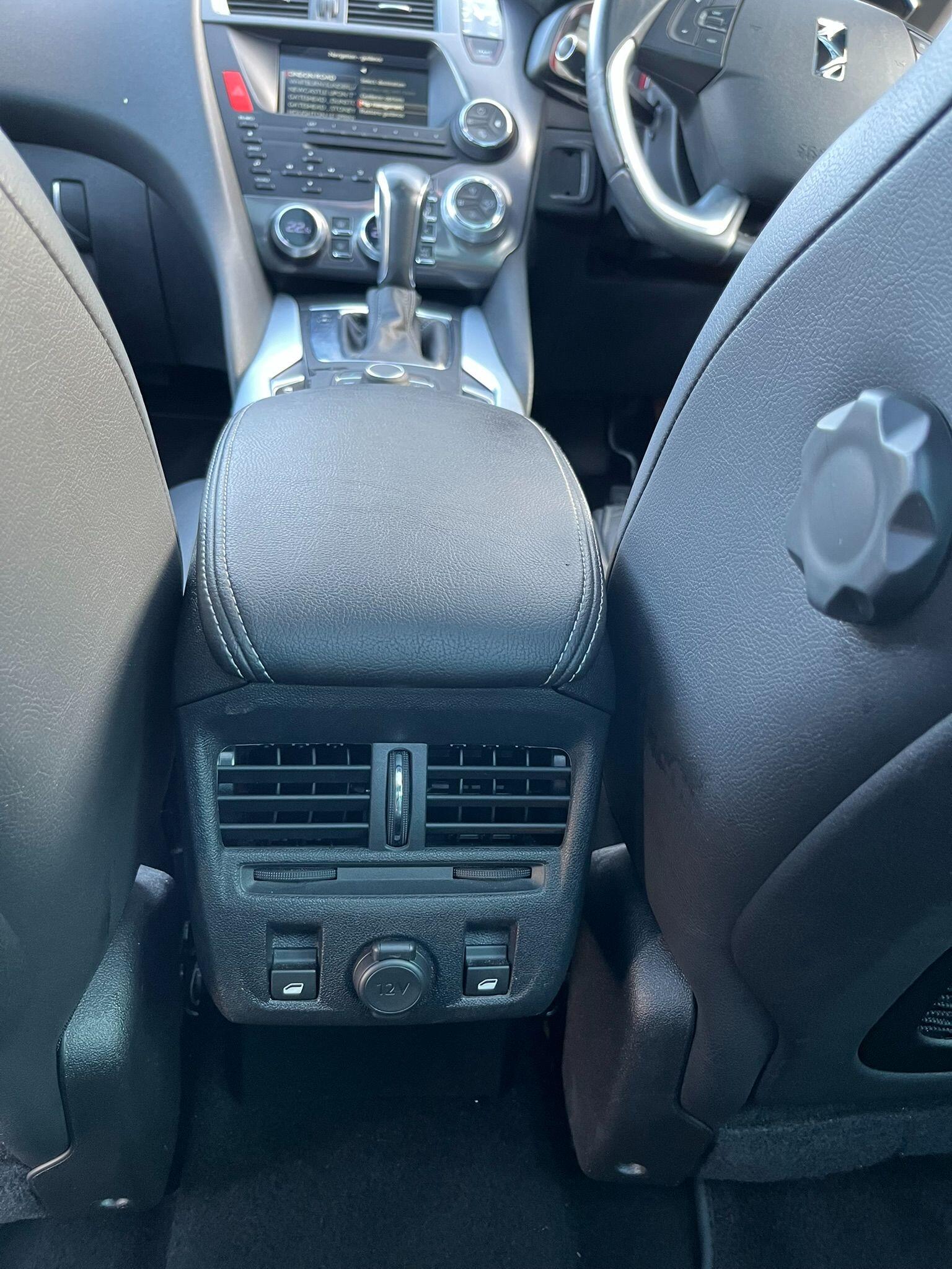 Citroen DS5 view 38