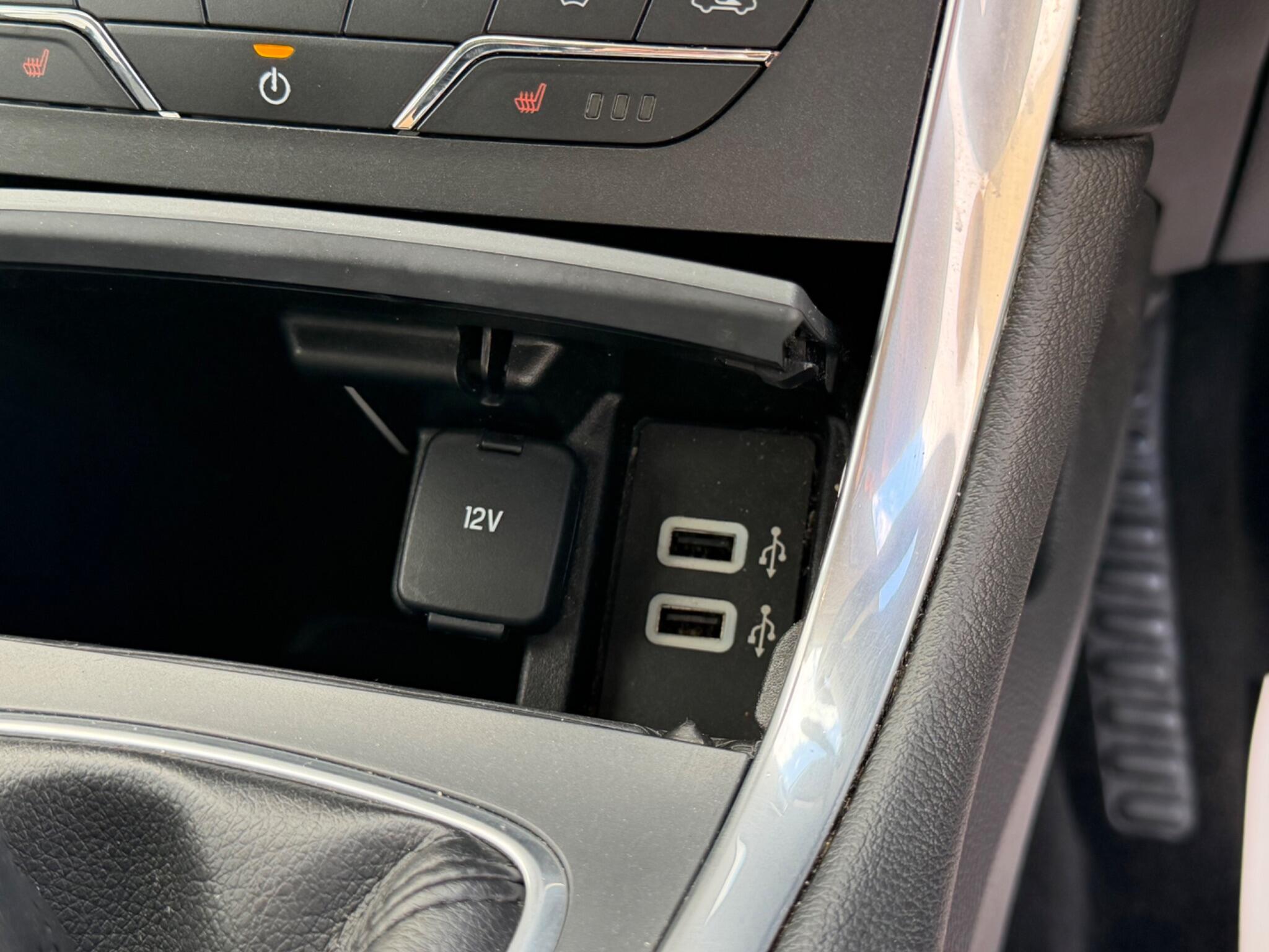 Ford S-Max view 20
