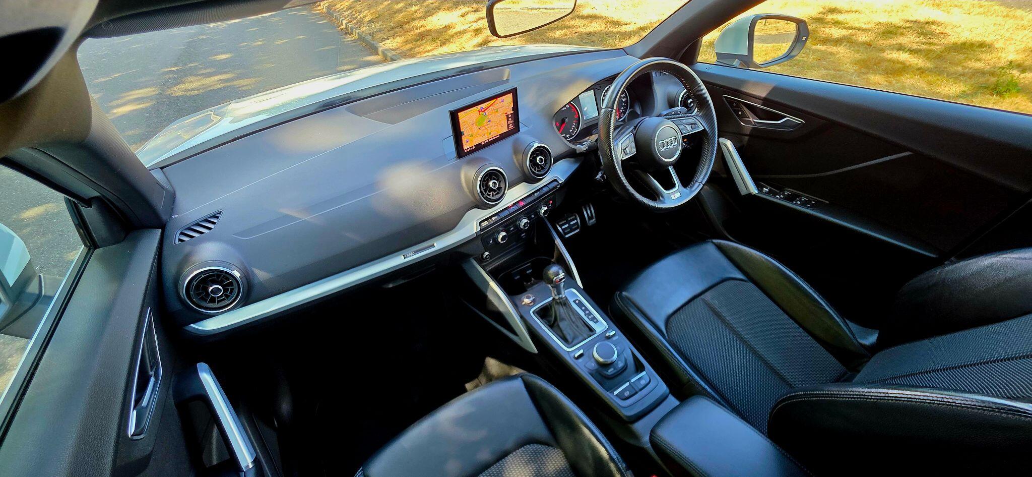 Audi Q2 view 4