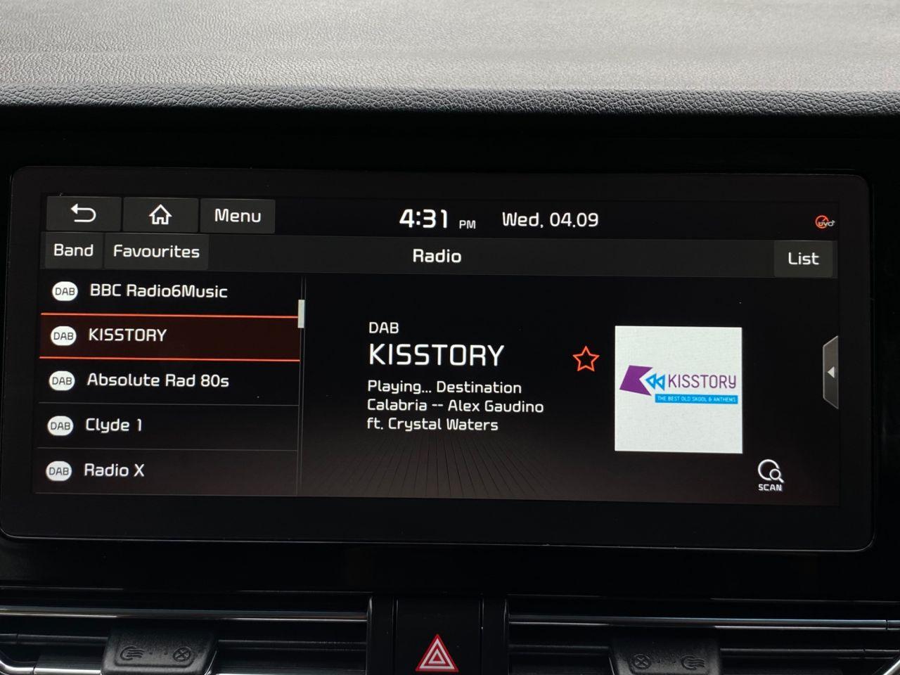 Kia Niro view 45