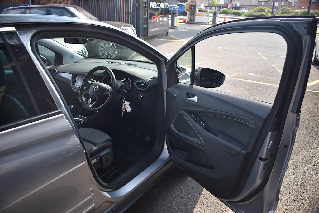 Vauxhall Crossland view 25