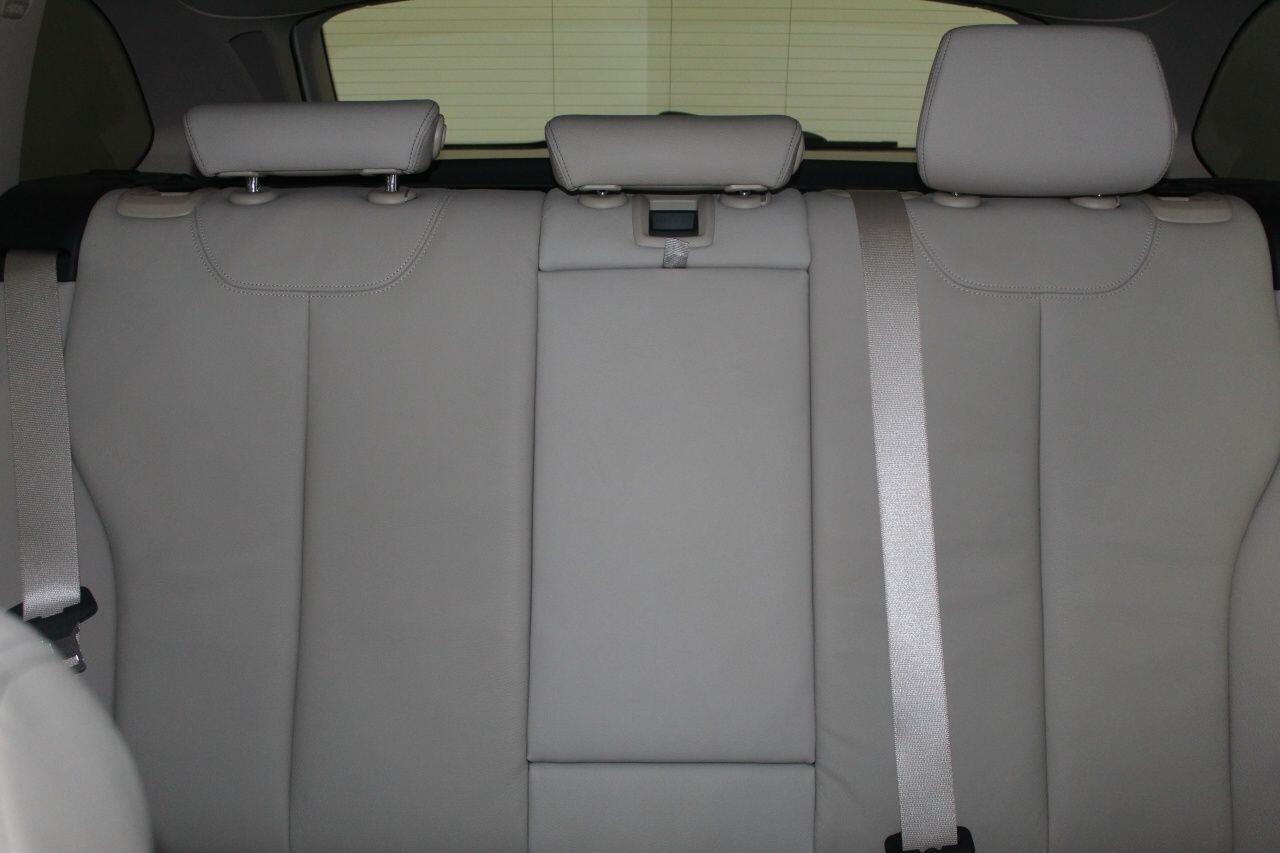 BMW 3 Series view 53