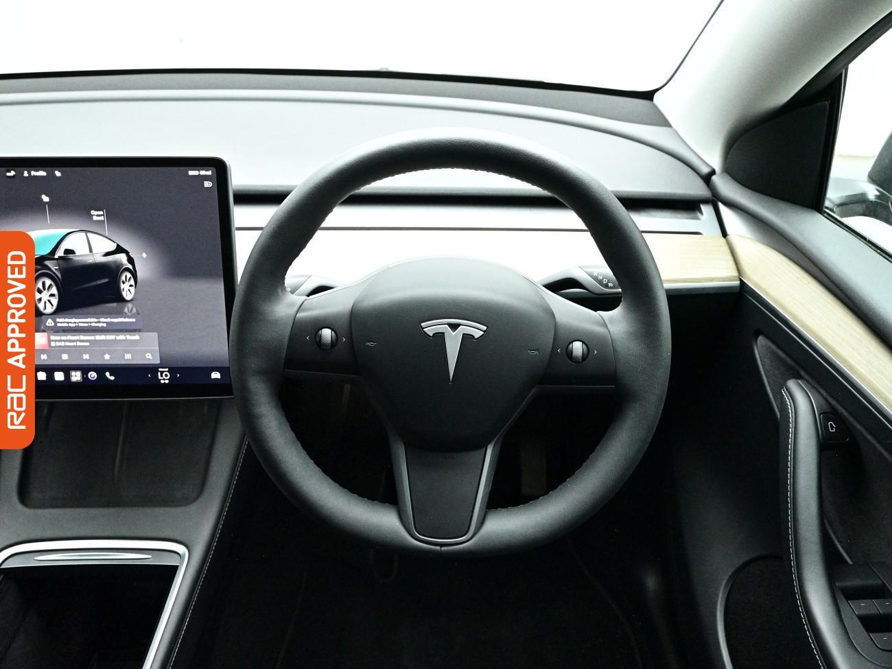 Tesla Model Y view 10