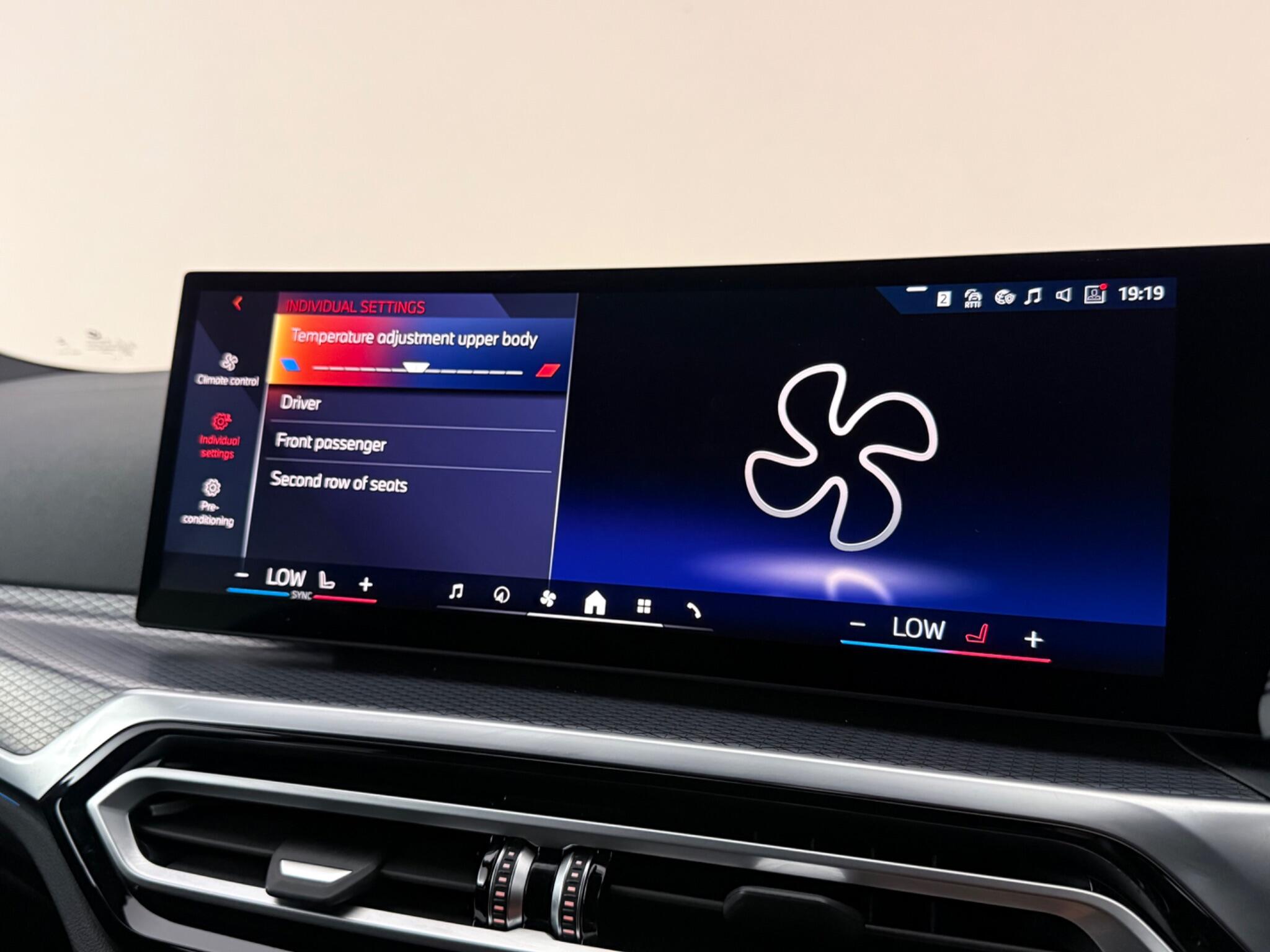 BMW I4 view 38