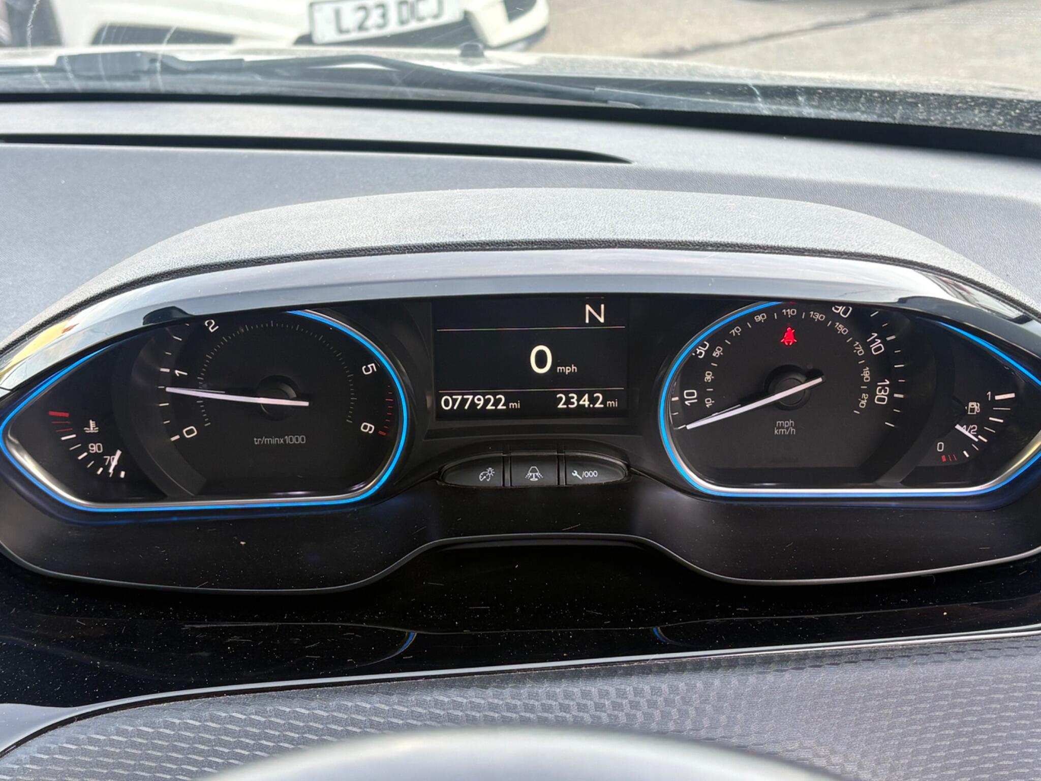 Peugeot 2008 - Image 68