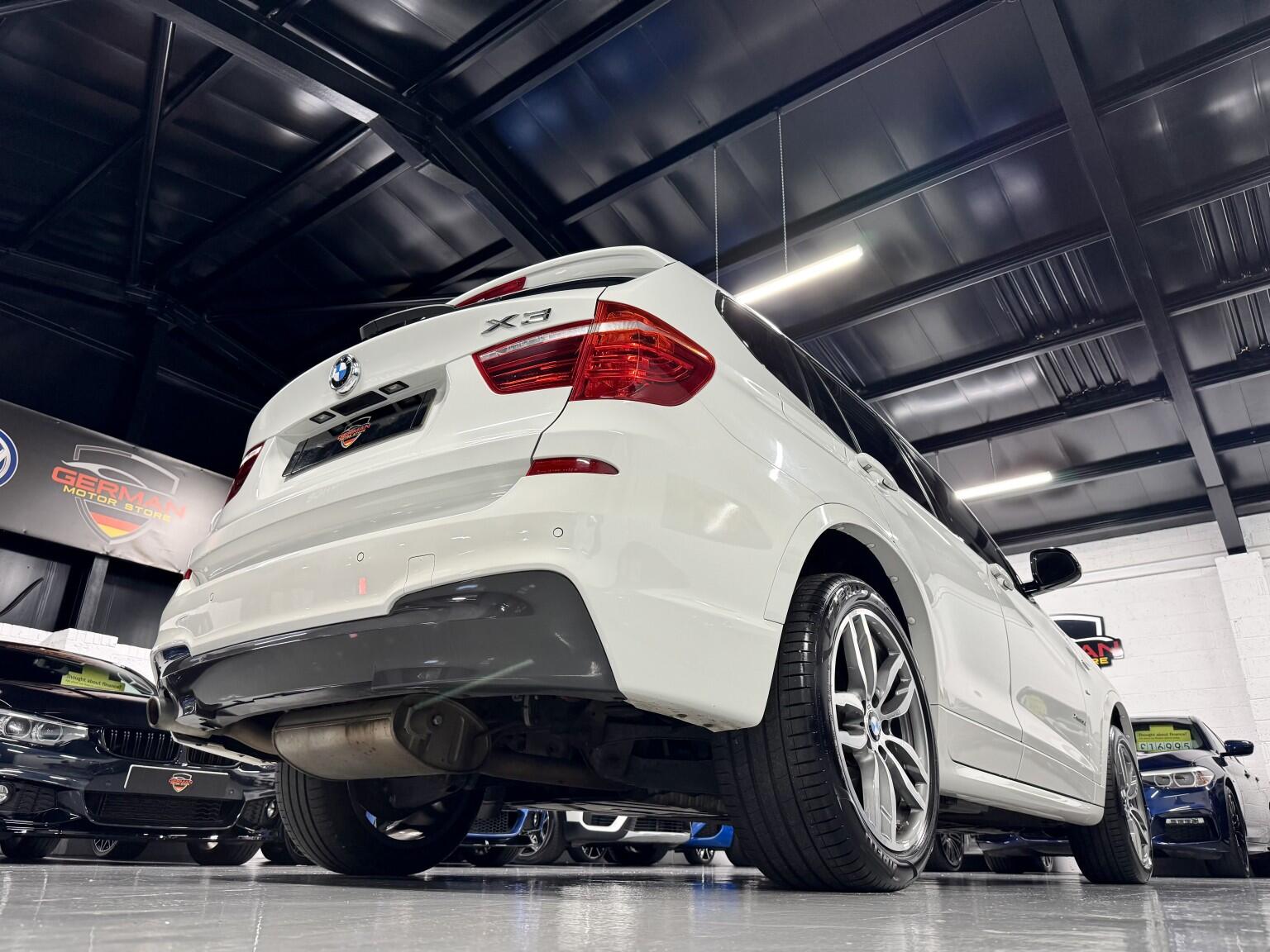 BMW X3 view 9