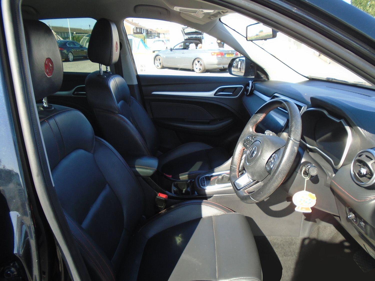 MG MG ZS view 11