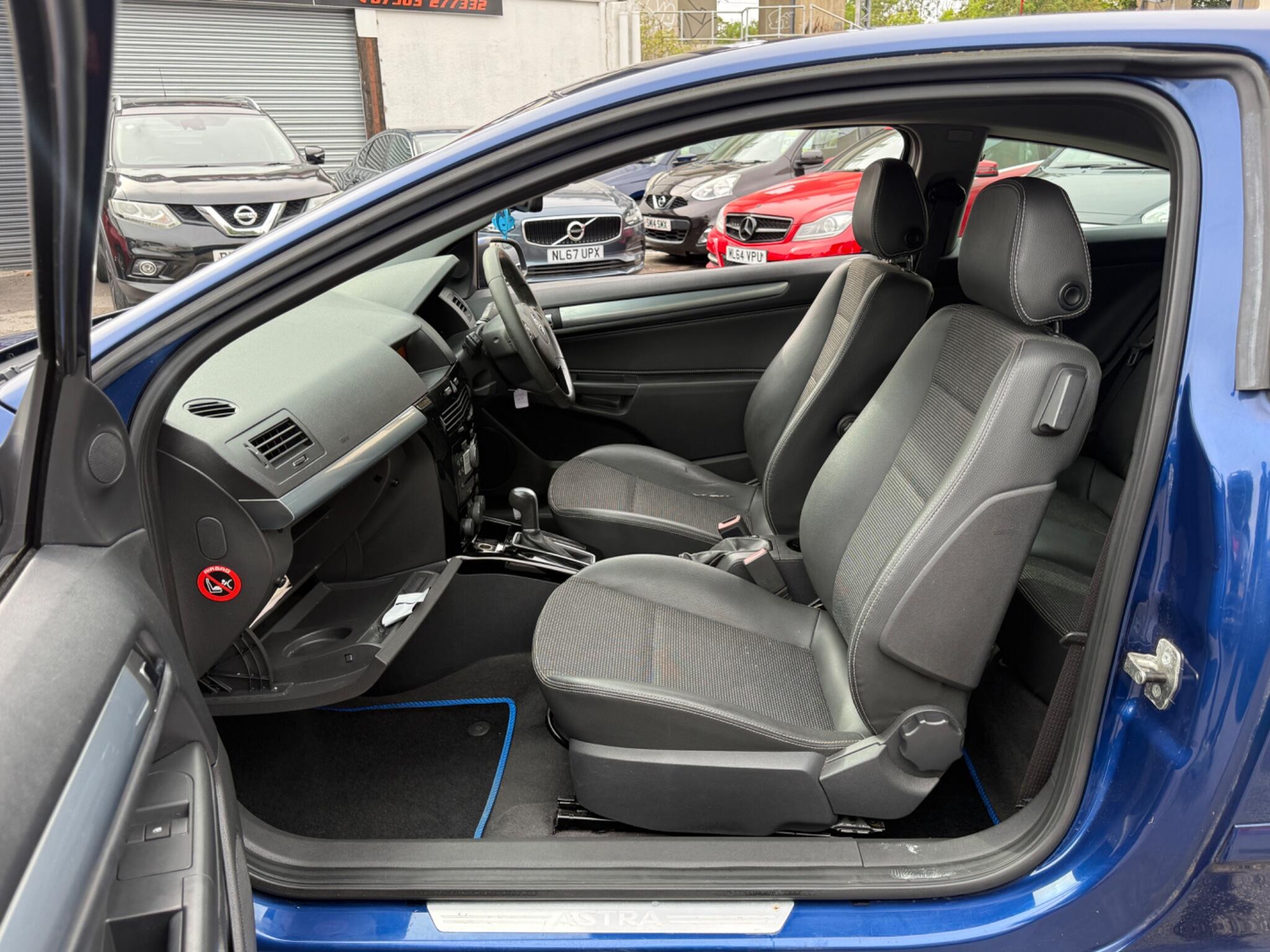 Vauxhall Astra - Image 34