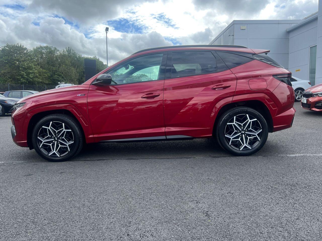 Hyundai Tucson view 3