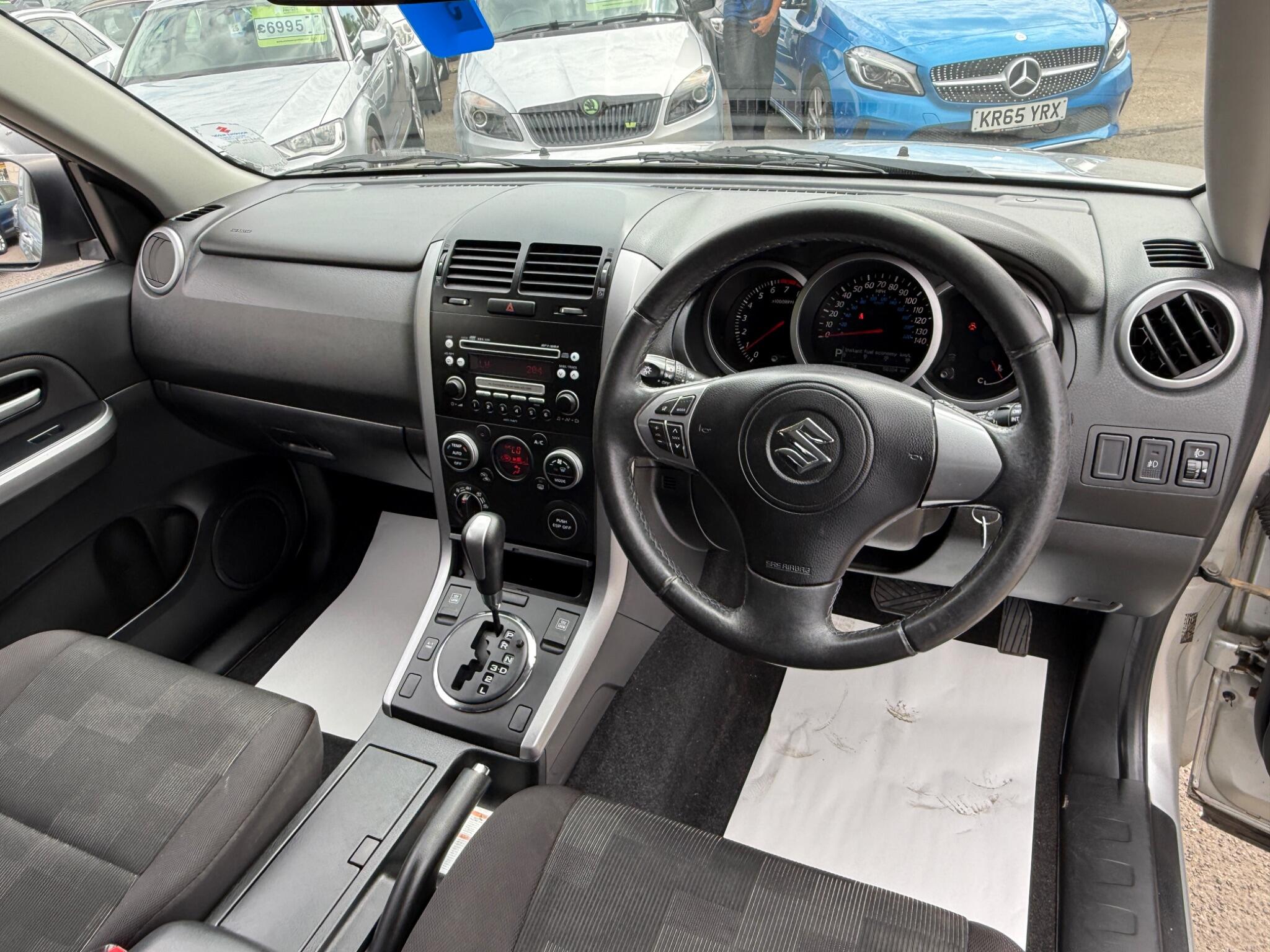 Suzuki Grand Vitara - Image 33