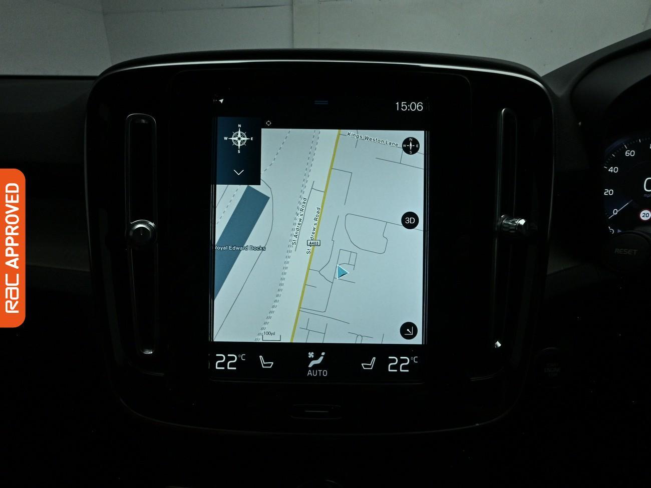 Volvo XC40 view 21
