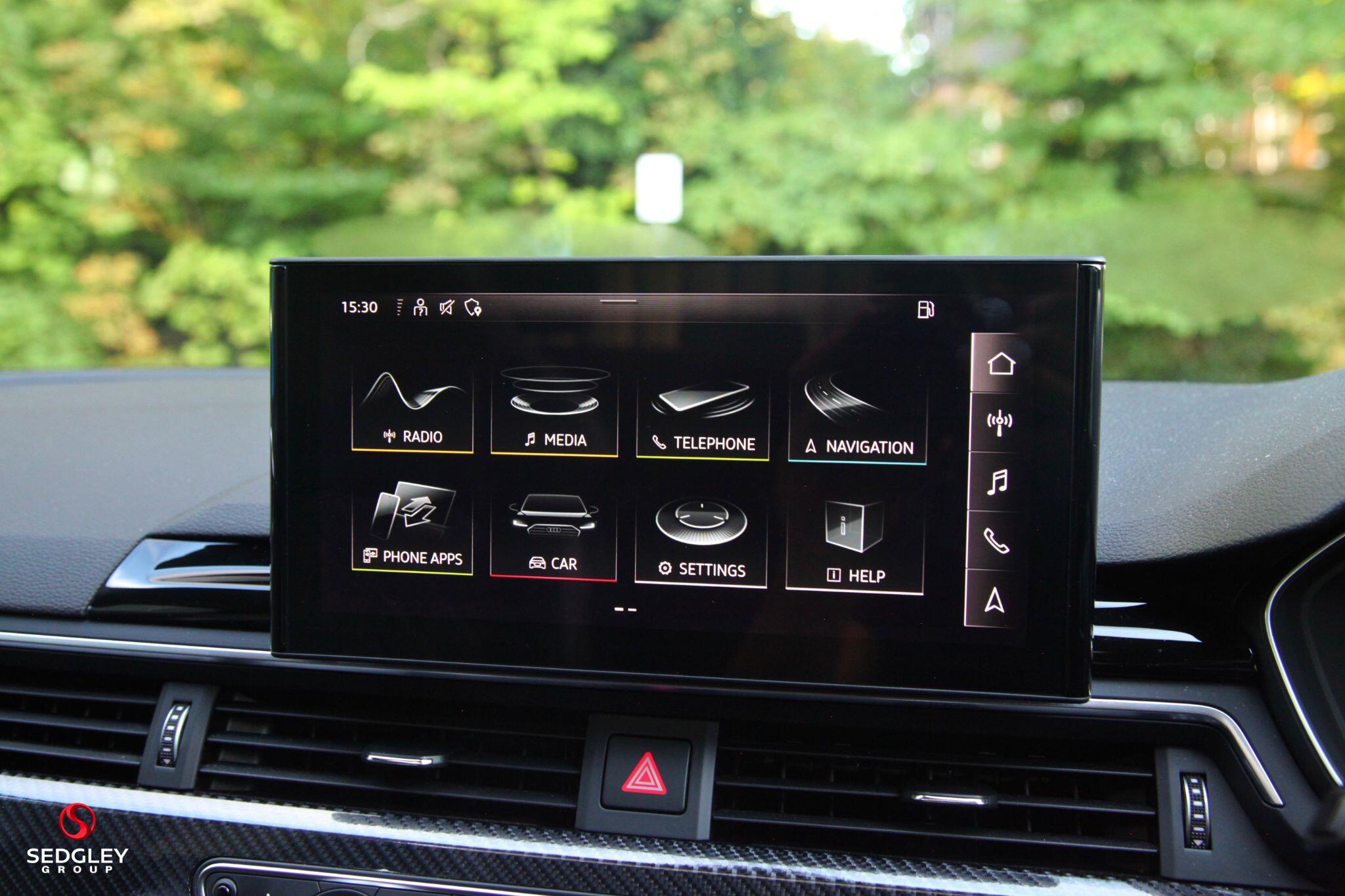 Audi S4 view 26