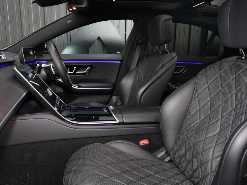 Mercedes-Benz S-Class view 16