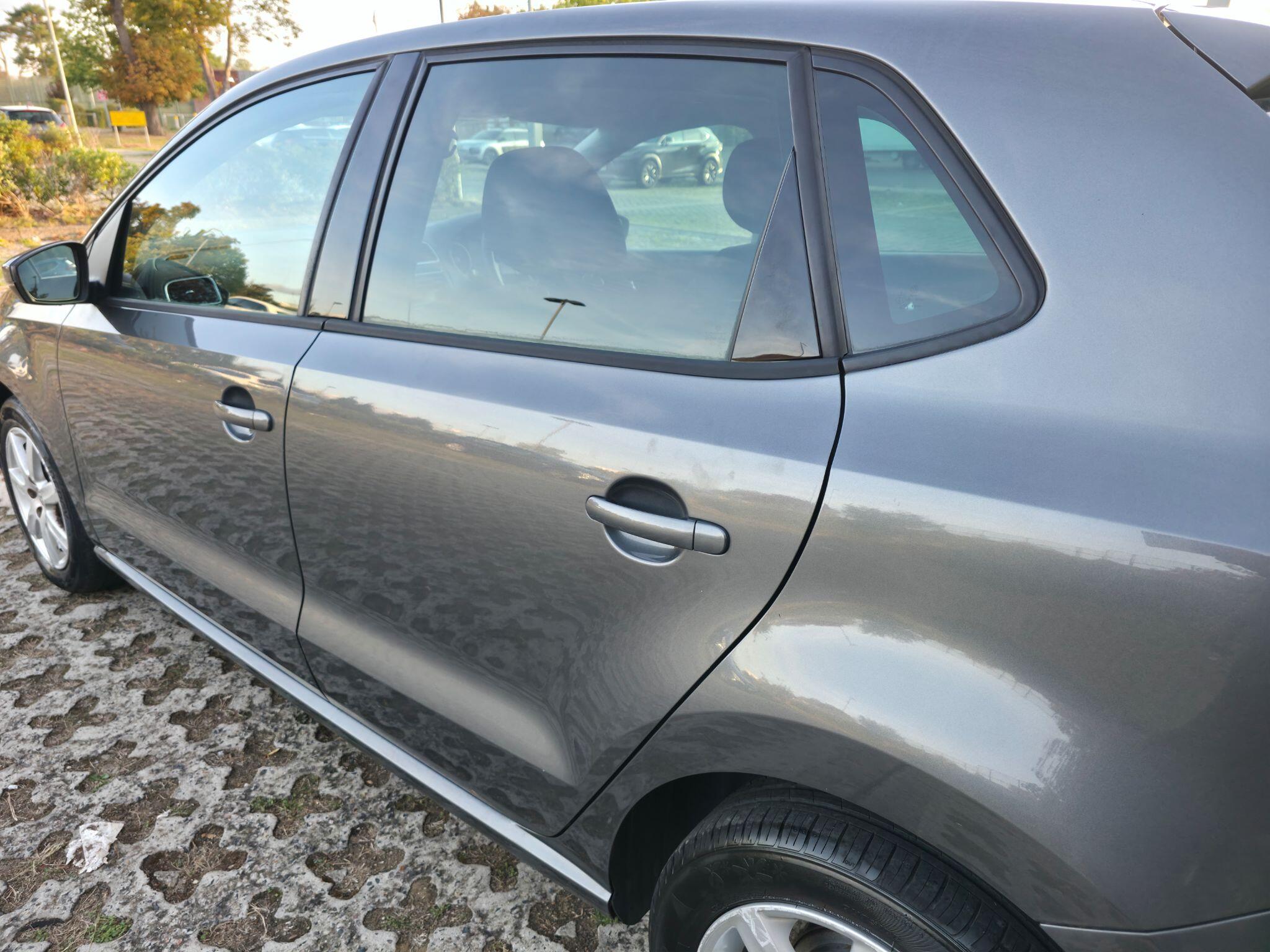 Volkswagen Polo view 16