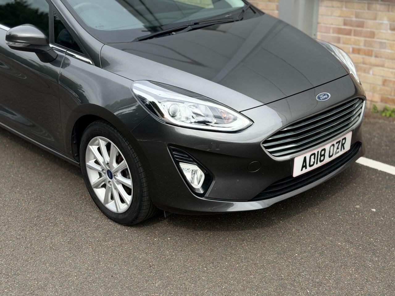 Ford Fiesta view 62