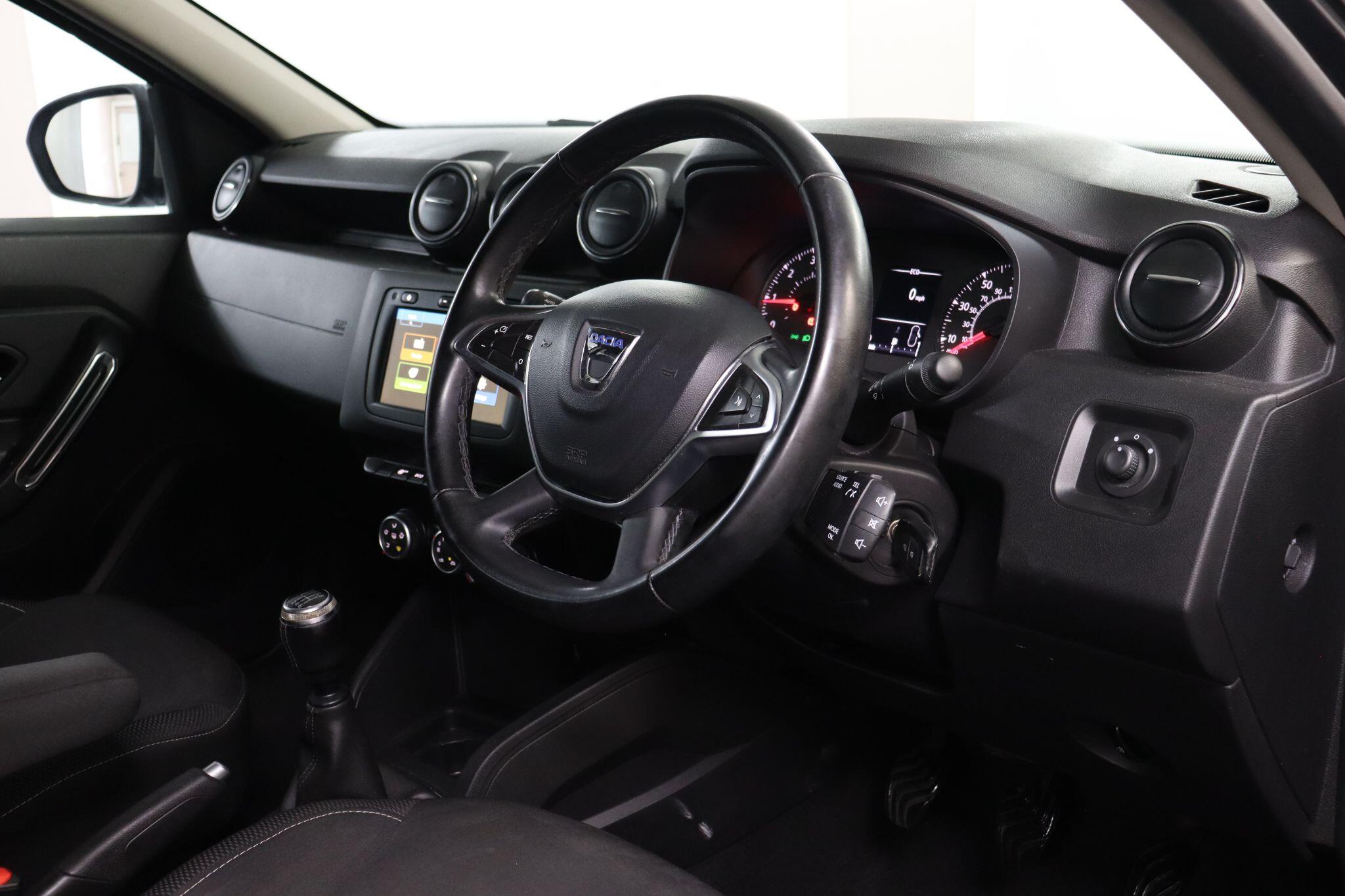Dacia Duster view 5