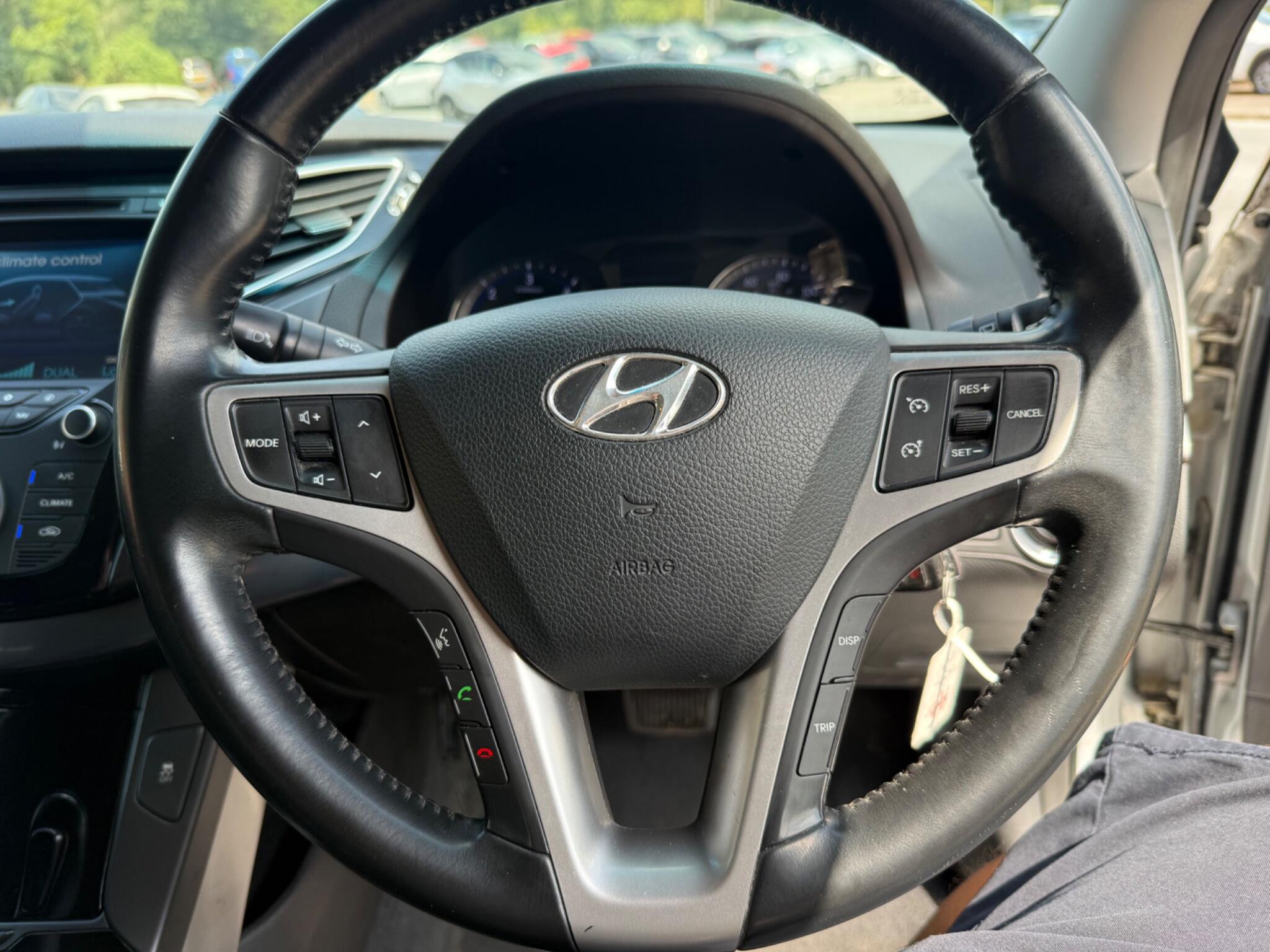 Hyundai I40 view 28