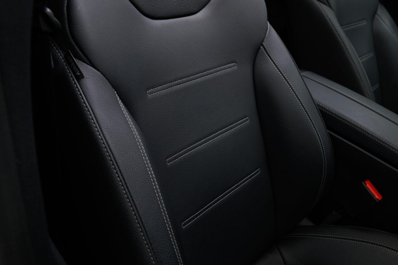 Mercedes-Benz CLA view 17