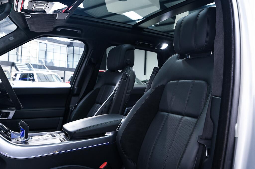Land Rover Range Rover Sport view 19