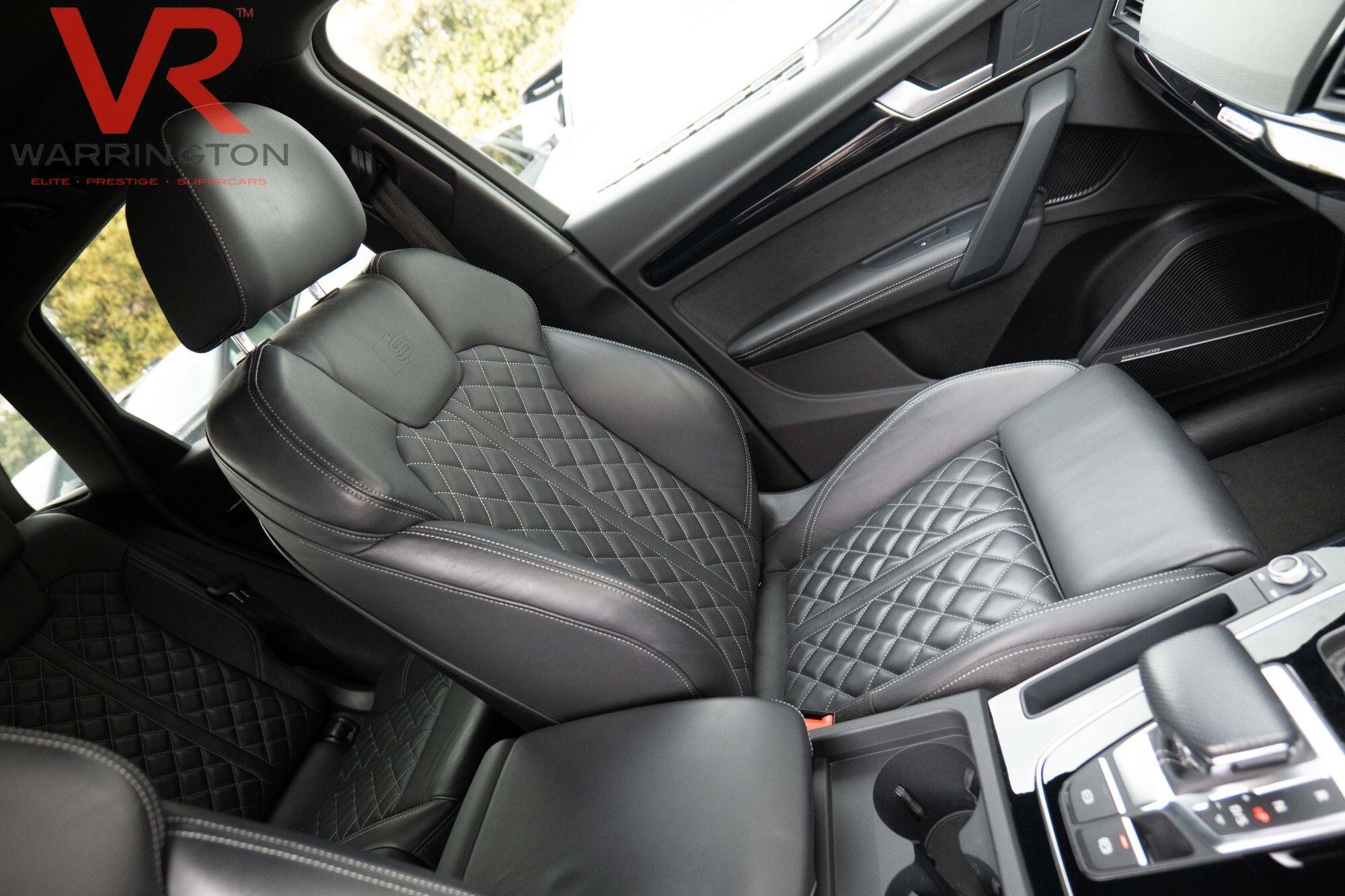 Audi Q5 view 4