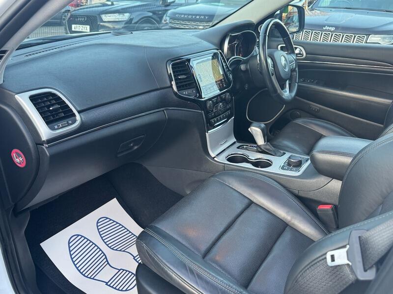 2019 Jeep Grand Cherokee 3.0 V6 MultiJetII Summit Auto 4WD Euro 6 (s/s) 5dr • 45,000 miles image 26