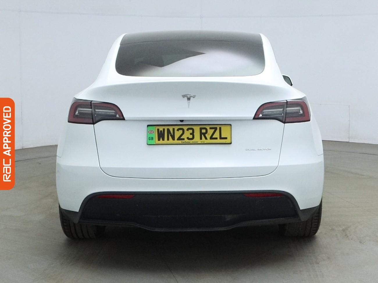 Tesla Model Y view 9