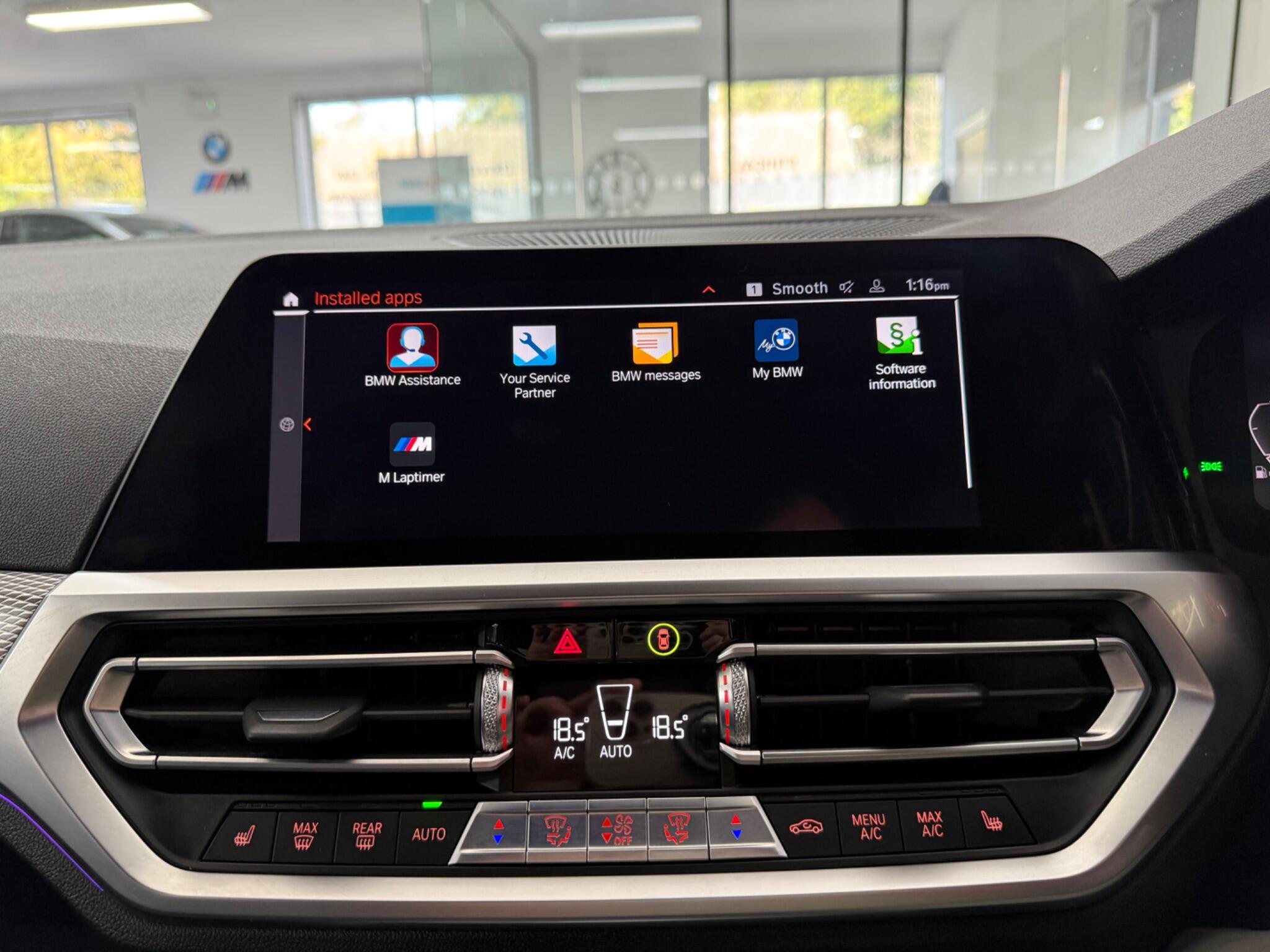 BMW 3 Series view 17